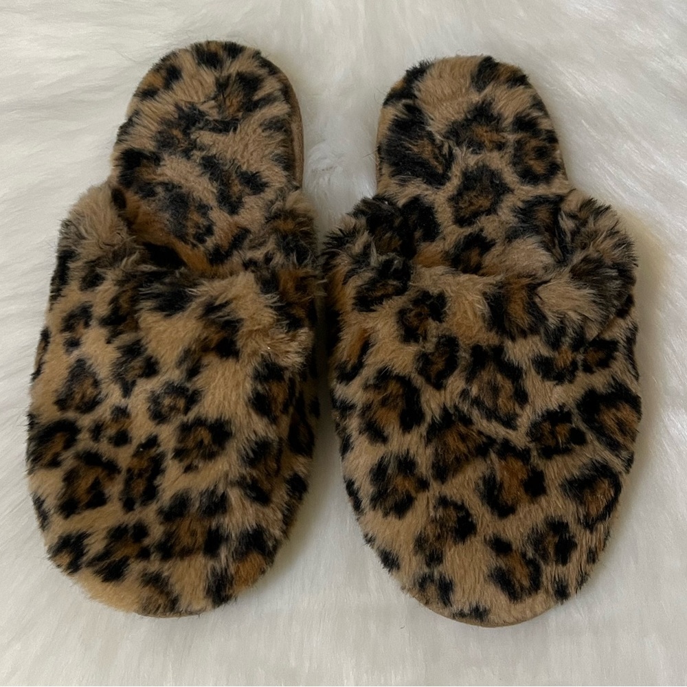J. CREW Leopard Slippers, size 7
